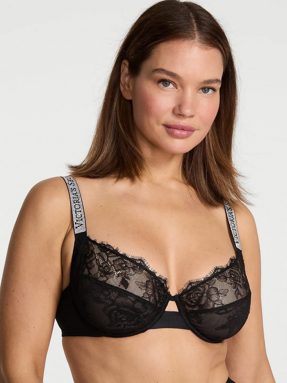Victoria Secret VERY SEXY
The Fabulous Shine Strap Unlined Full cup Bra 44D